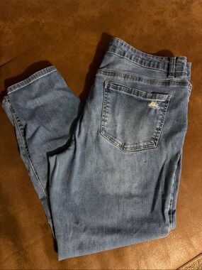 d. jeans Light Blue Ankle Crop Jeans